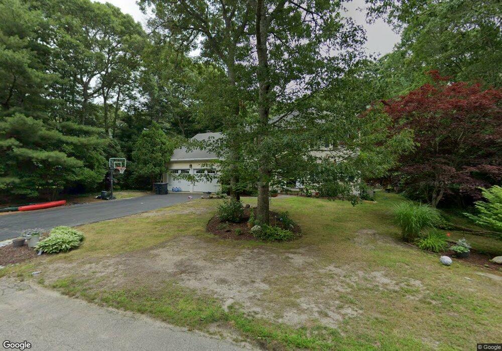 35 Wohelo Dr, North Falmouth, MA 02556 - photo 1