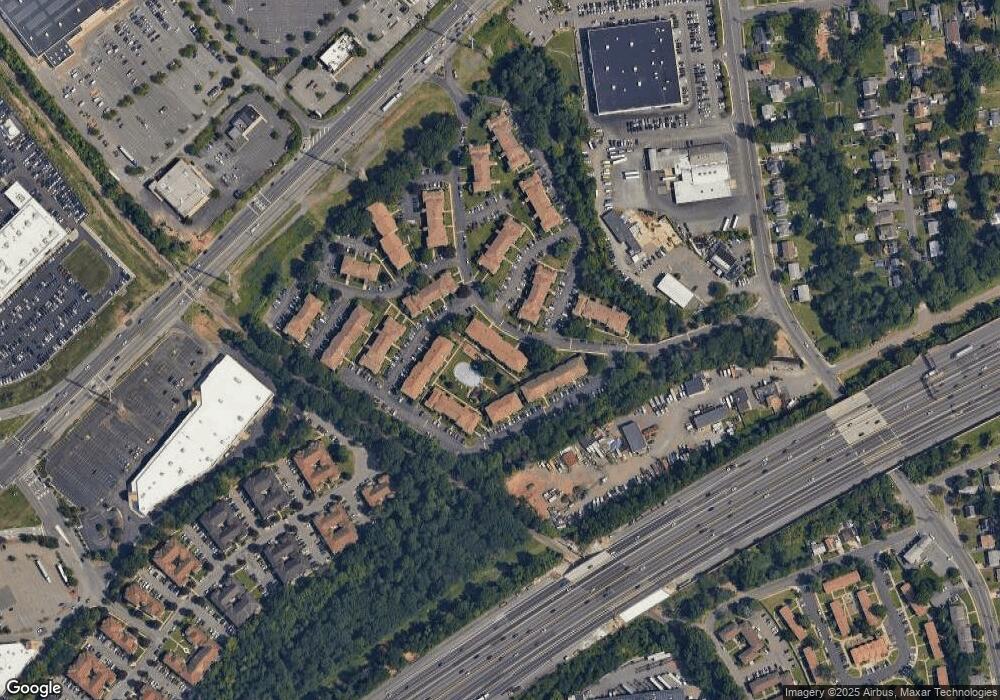 814 Edison Glen Te, Edison, NJ 08837 - photo 1