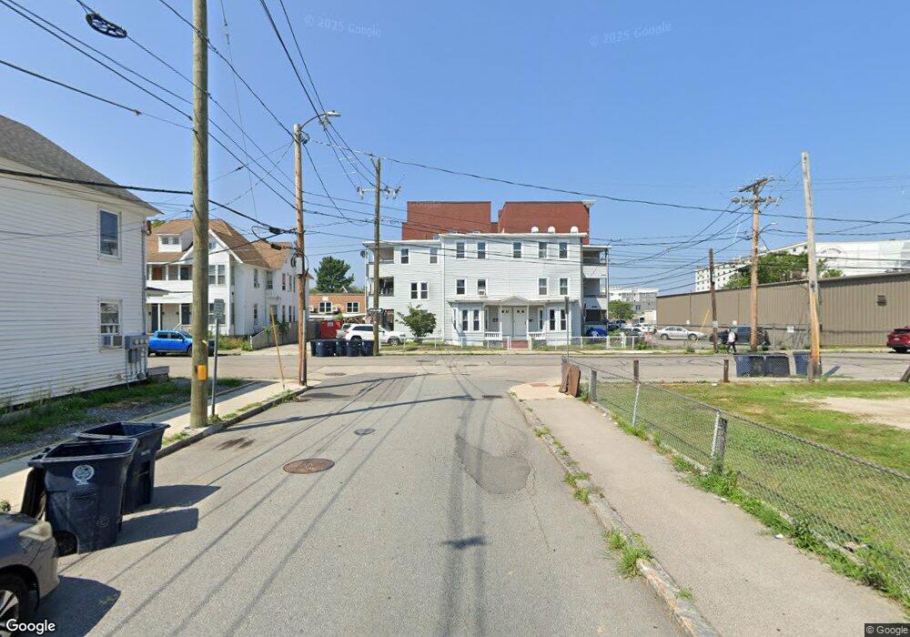 24-24.5 Cedar St, Nashua, NH 03060 - photo 1