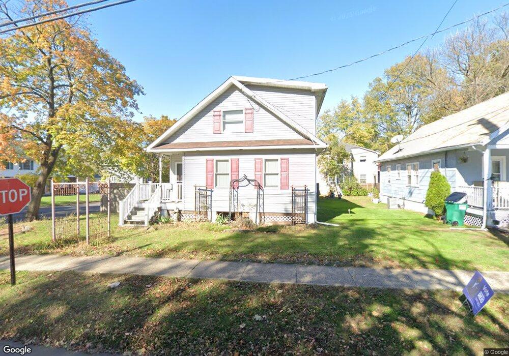 726 Walnut St, Dunellen, NJ 08812 - photo 1