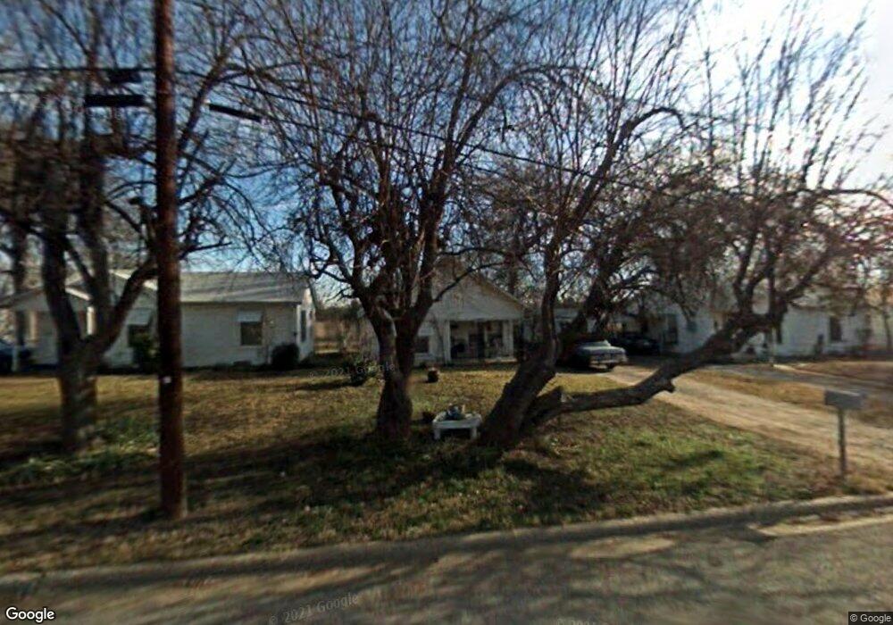 1611 N Hoard Ave, Sherman, TX 75090 - photo 1