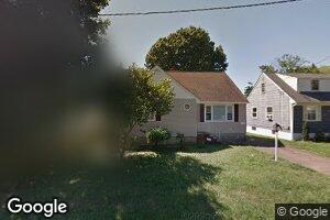 46 E Summit Ave, Sewaren, NJ 07077