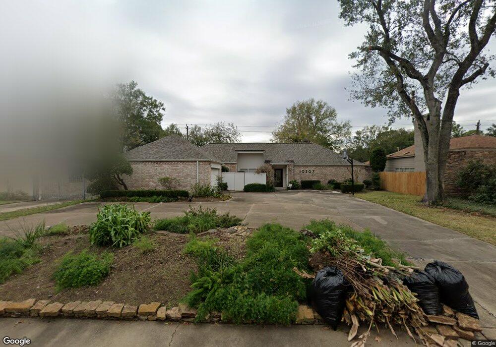 10207 Briar Forest Dr, Houston, TX 77042 - photo 1