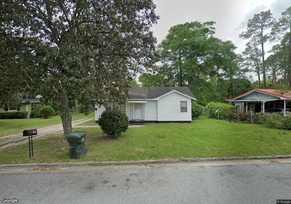 704 12th St SW, Moultrie, GA 31768 - photo 1