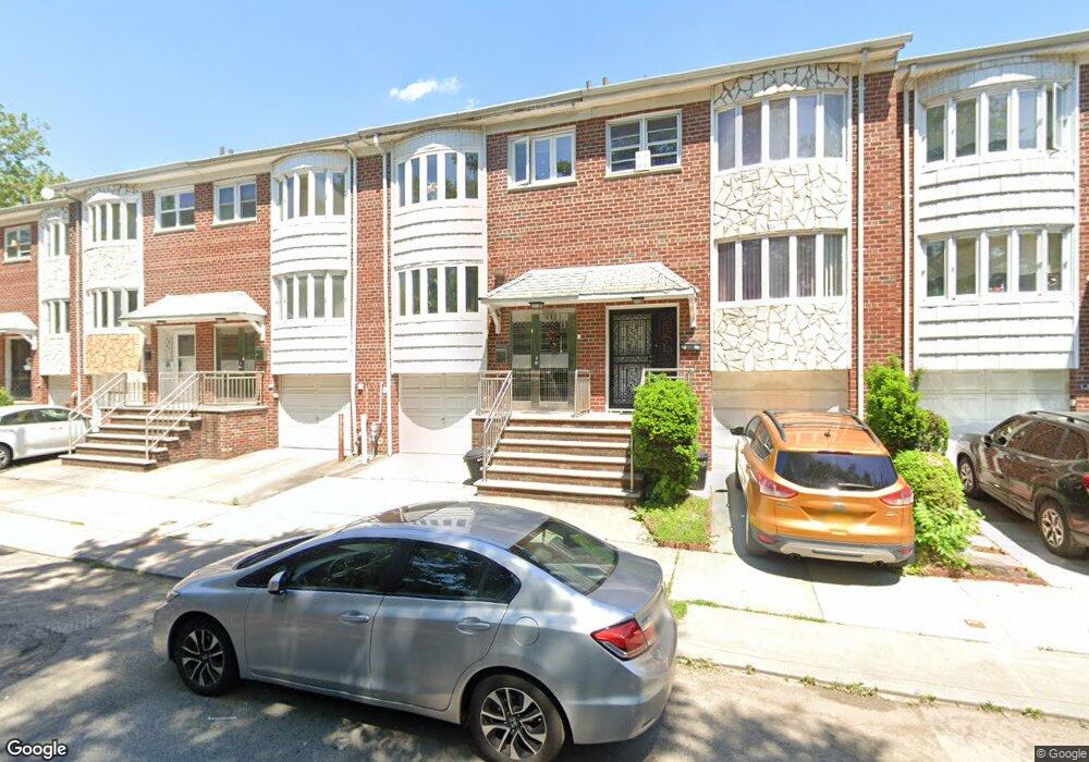 1519 144th St, Whitestone, NY 11357 - photo 1