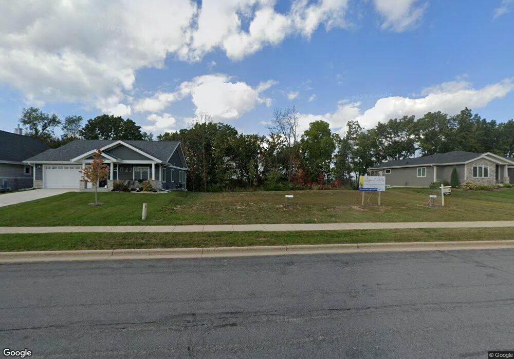 635 Bergamont Blvd, Oregon, WI 53575 - photo 1