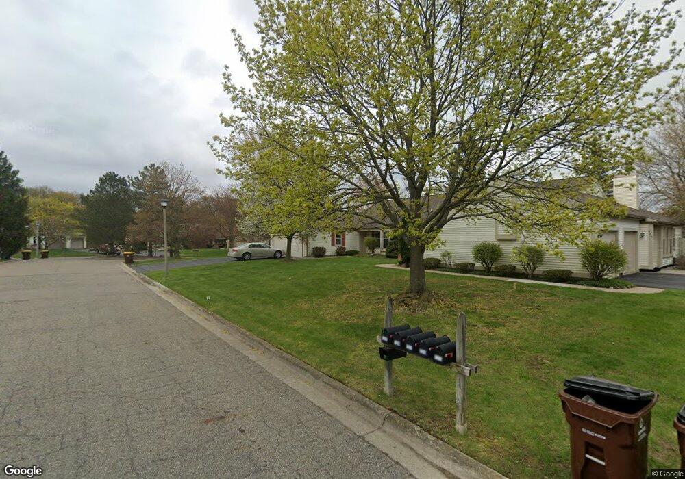 7207 Creekside Dr, Lansing, MI 48917 - photo 1