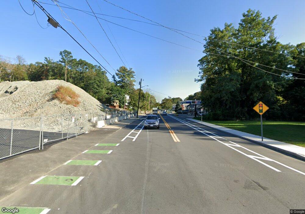 545 Winthrop St, Medford, MA 02155 - photo 1