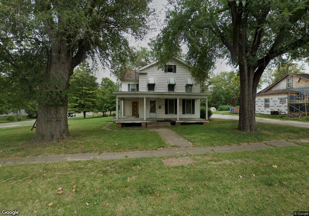 602 S Main St, Virginia, IL 62691 - photo 1