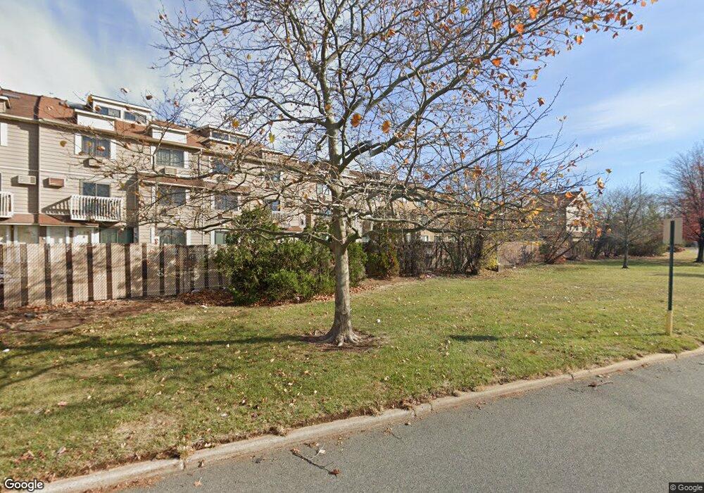 132 Lamped Loop unit 85, Staten Island, NY 10314 - photo 1