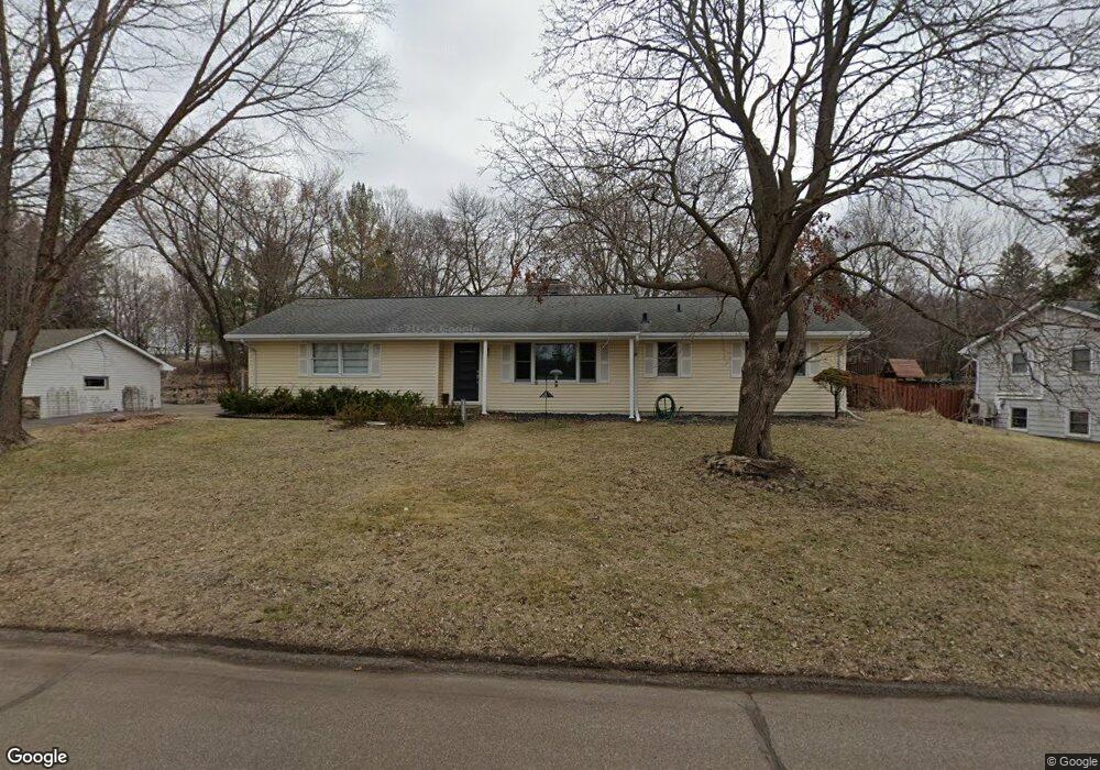 3821 Dartmouth Dr, Minnetonka, MN 55345 - photo 1