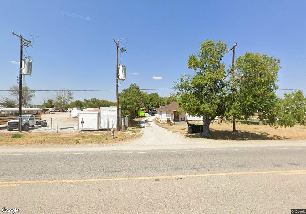 723 E Rock Island Ave, Boyd, TX 76023 - photo 1