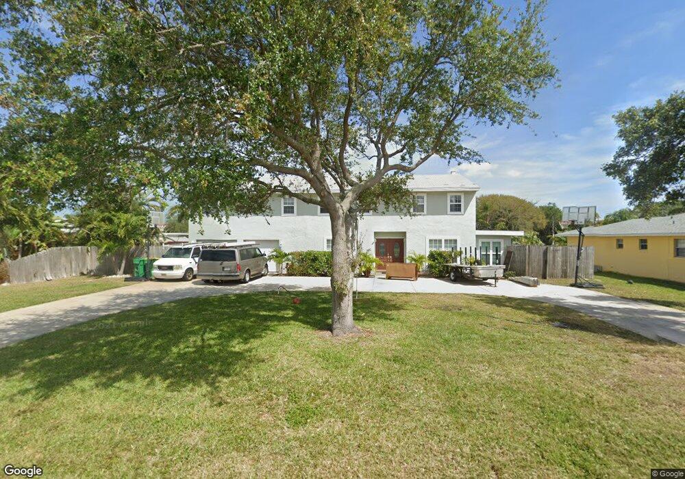 10 West Point Dr, Cocoa Beach, FL 32931 - photo 1