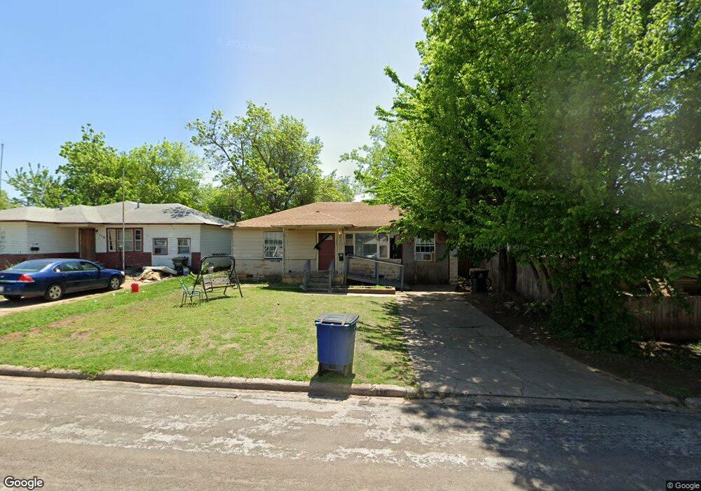 120 W Hackberry Ave, Duncan, OK 73533 - photo 1