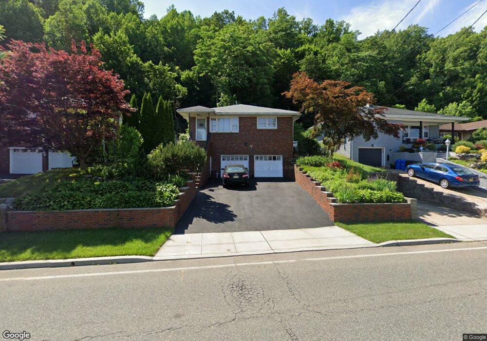 402 Valley Rd, Clifton, NJ 07013 - photo 1