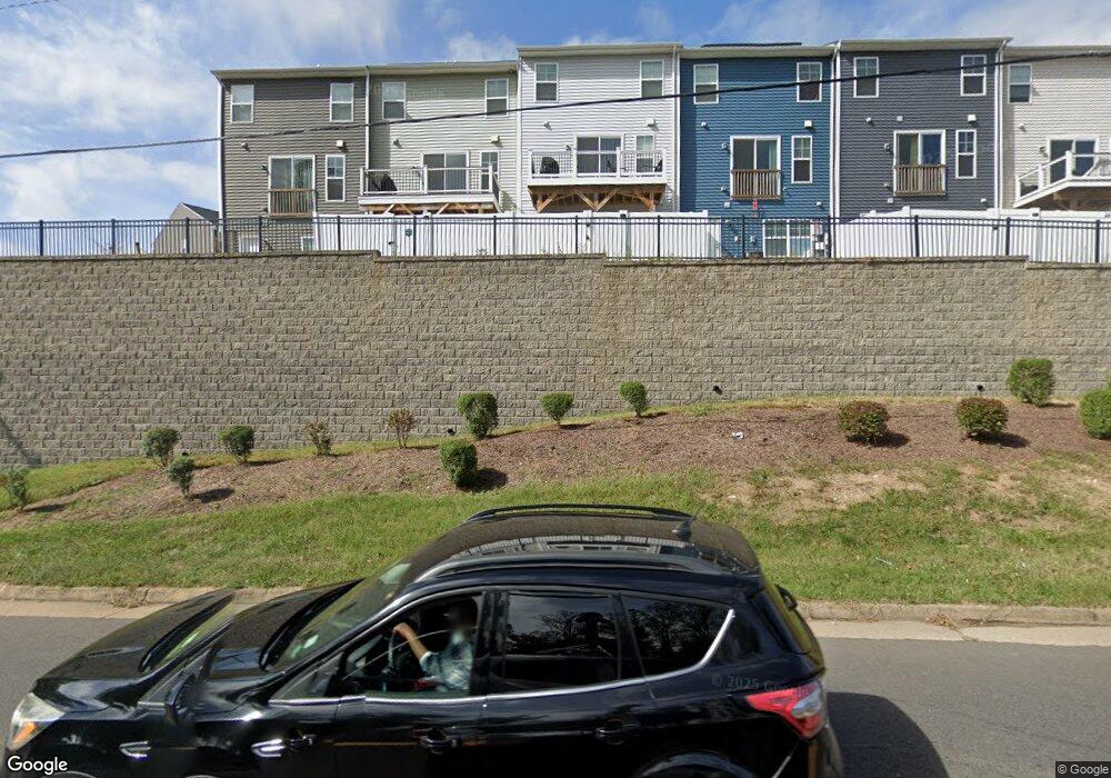 18257 Summit Pointe Dr, Triangle, VA 22172 - photo 1