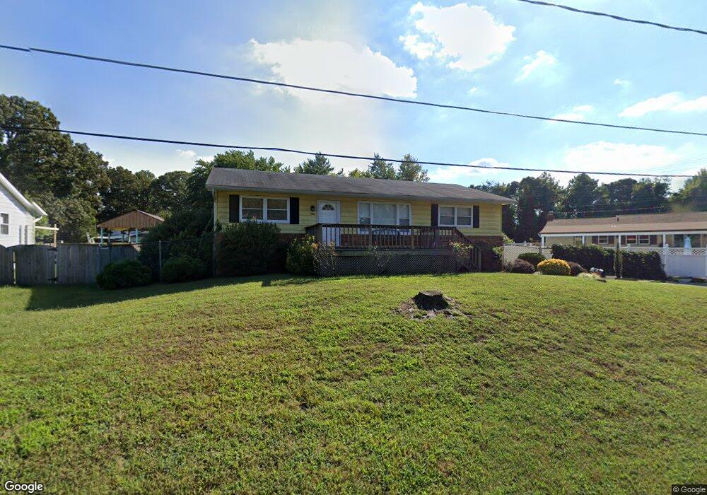 1201 Hillcreek Rd, Pasadena, MD 21122 - photo 1