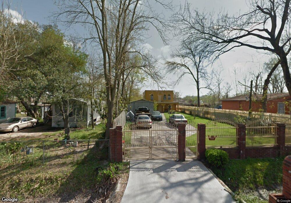 2226 1/2 Bertrand St, Houston, TX 77093 - photo 1