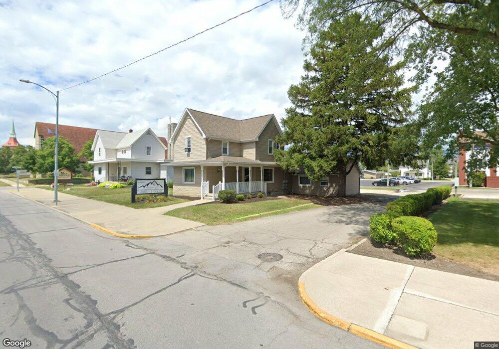 255 W Main St, Berne, IN 46711 - photo 1