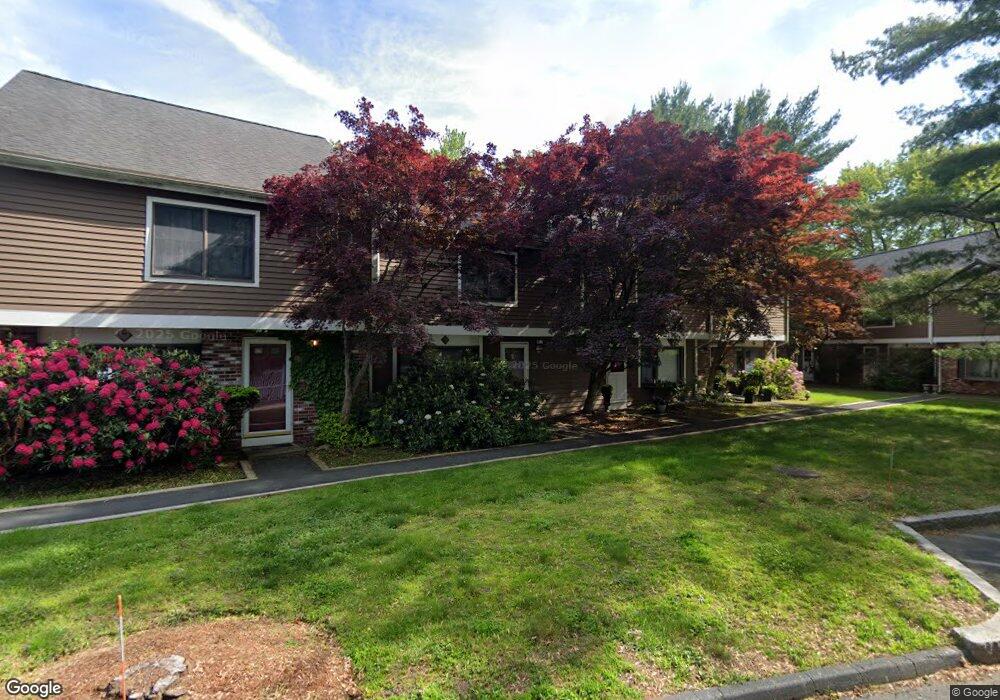 8 Anderson Way, Malden, MA 02148 - photo 1