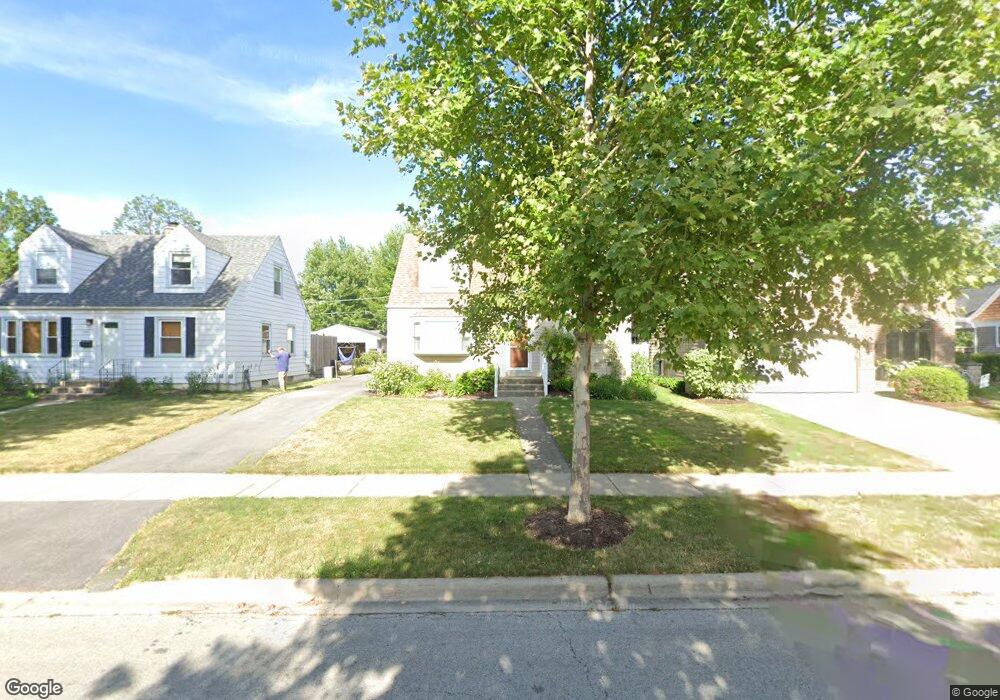 995 S Saylor Ave, Elmhurst, IL 60126 - photo 1