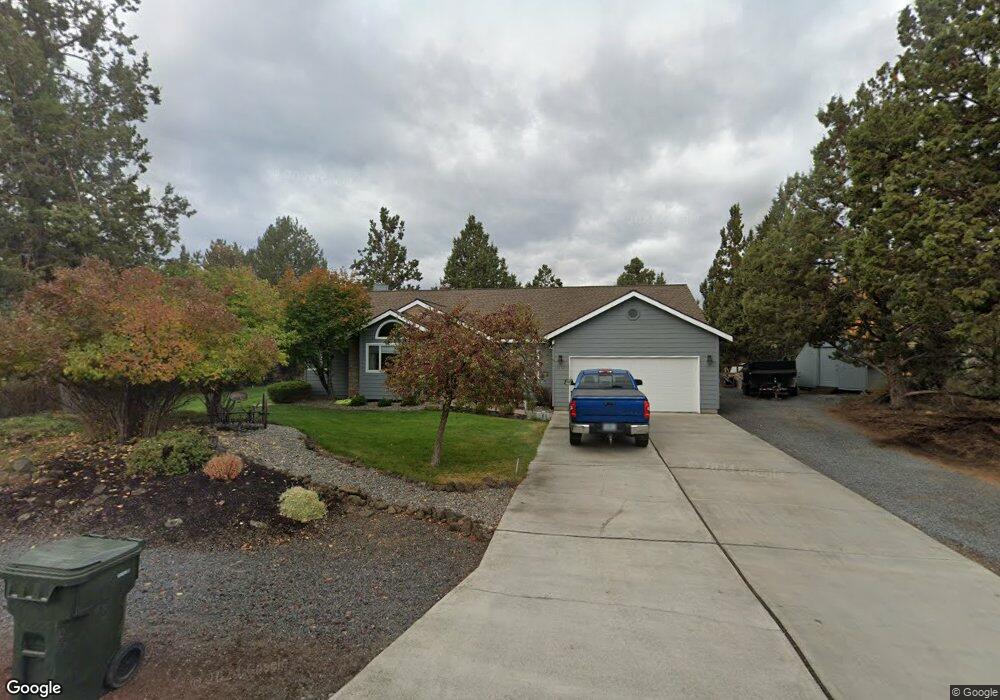 63323 Eastview Dr, Bend, OR 97701 - photo 1