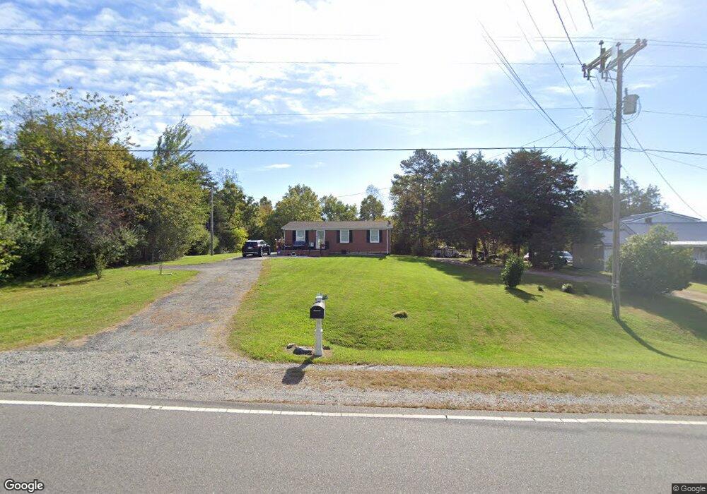 4824 Chatham Rd, Martinsville, VA 24112 - photo 1