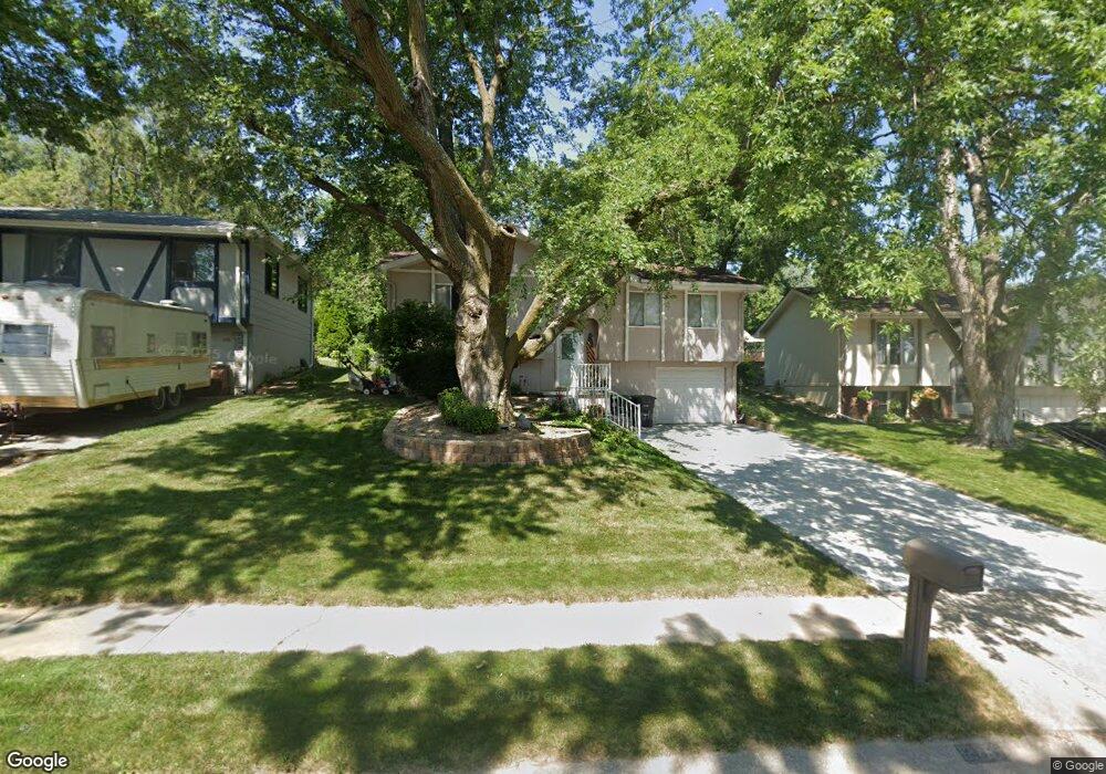 12732 Fowler Cir, Omaha, NE 68164 - photo 1