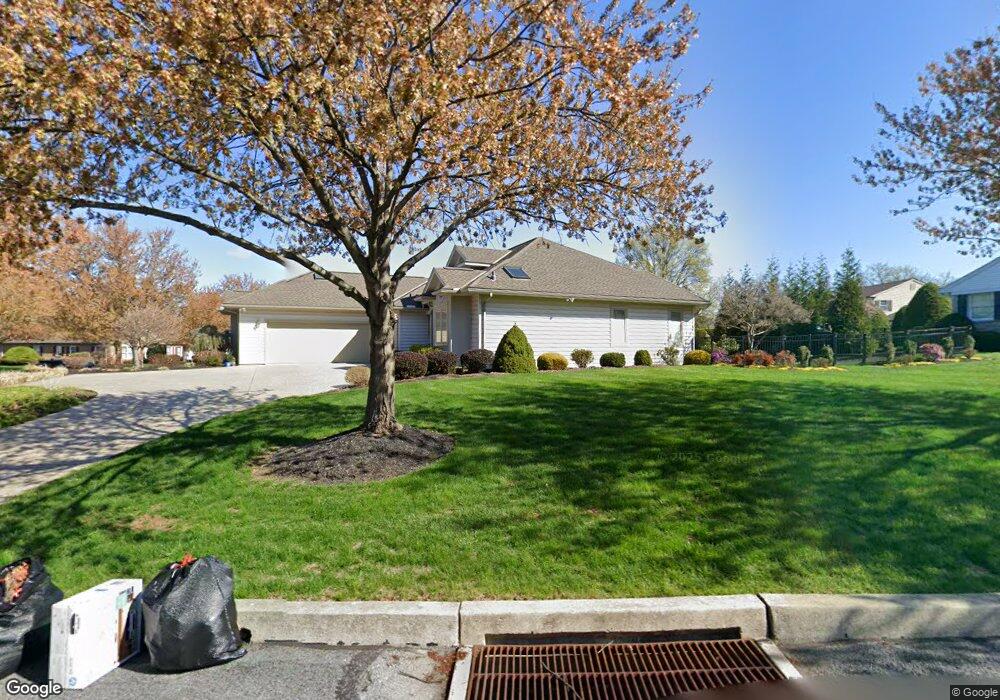 505 Acorn Ln, Reading, PA 19605 - photo 1