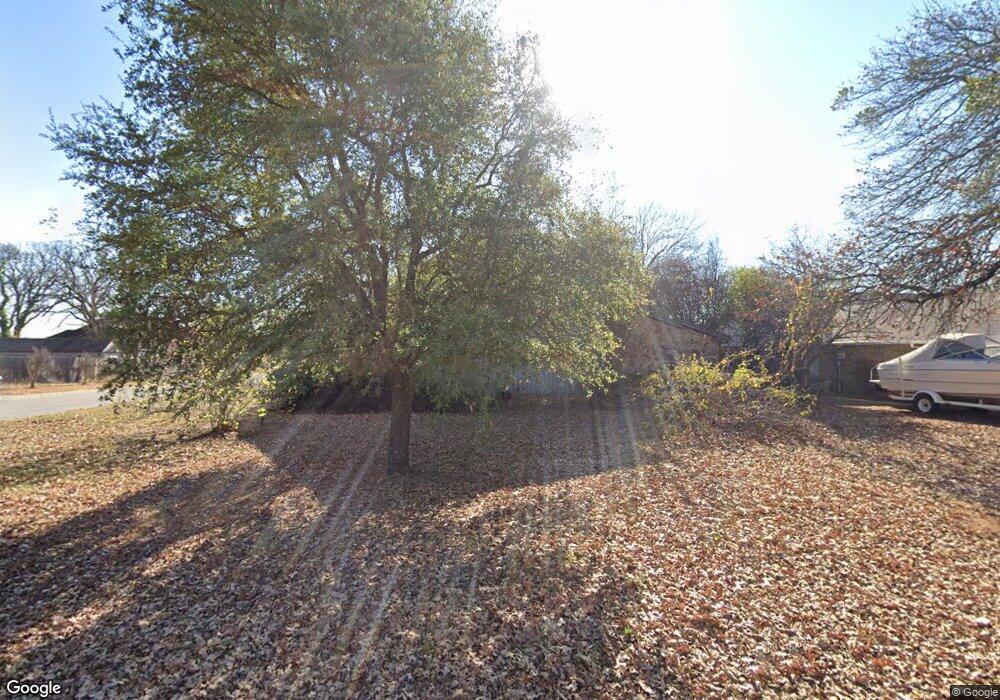 2108 Oakglen Dr, Ardmore, OK 73401 - photo 1