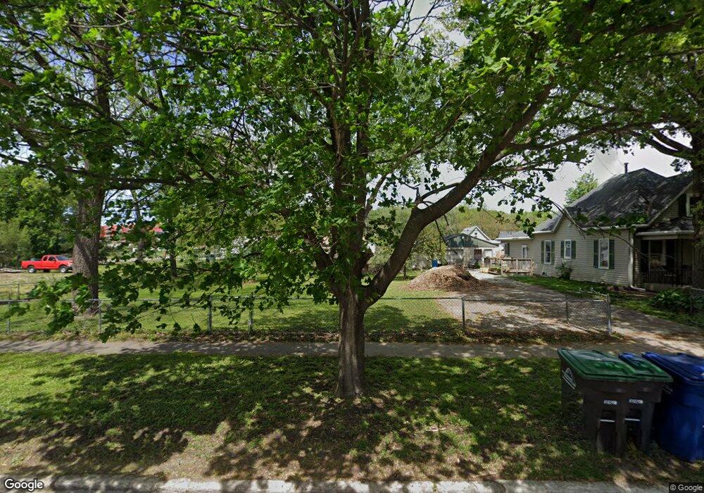 312 E Jackson Ave, Des Moines, IA 50315 - photo 1