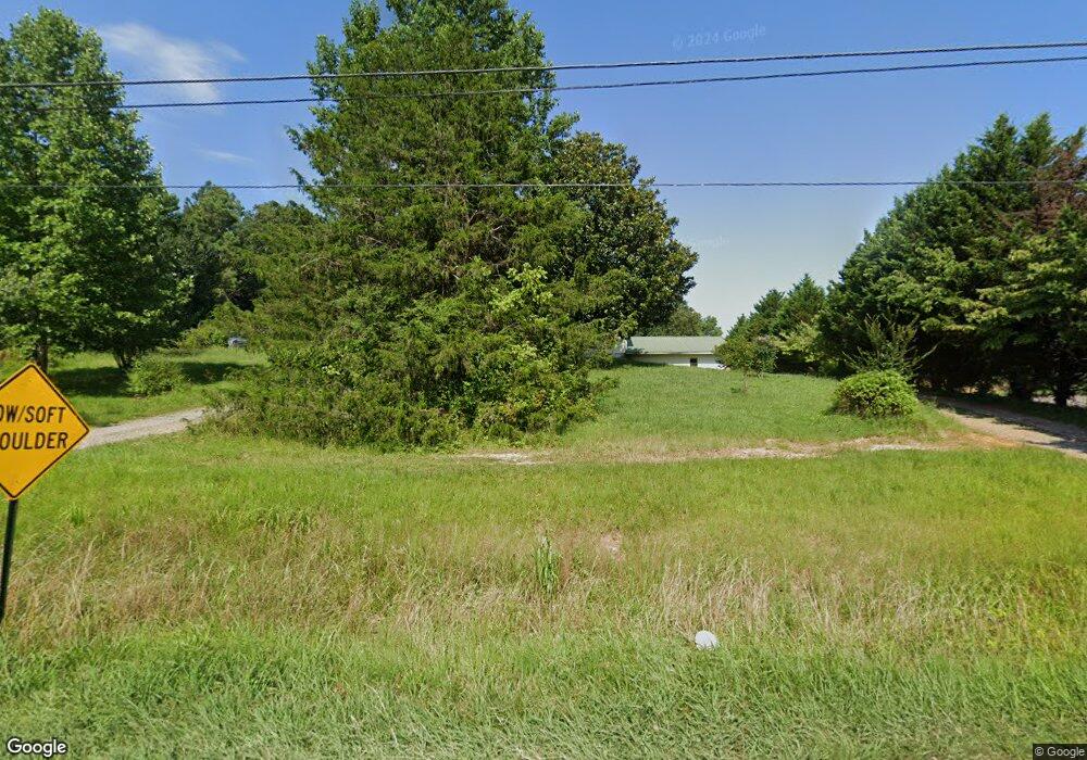 4511 Yukon Rd, Ellijay, GA 30536 - photo 1