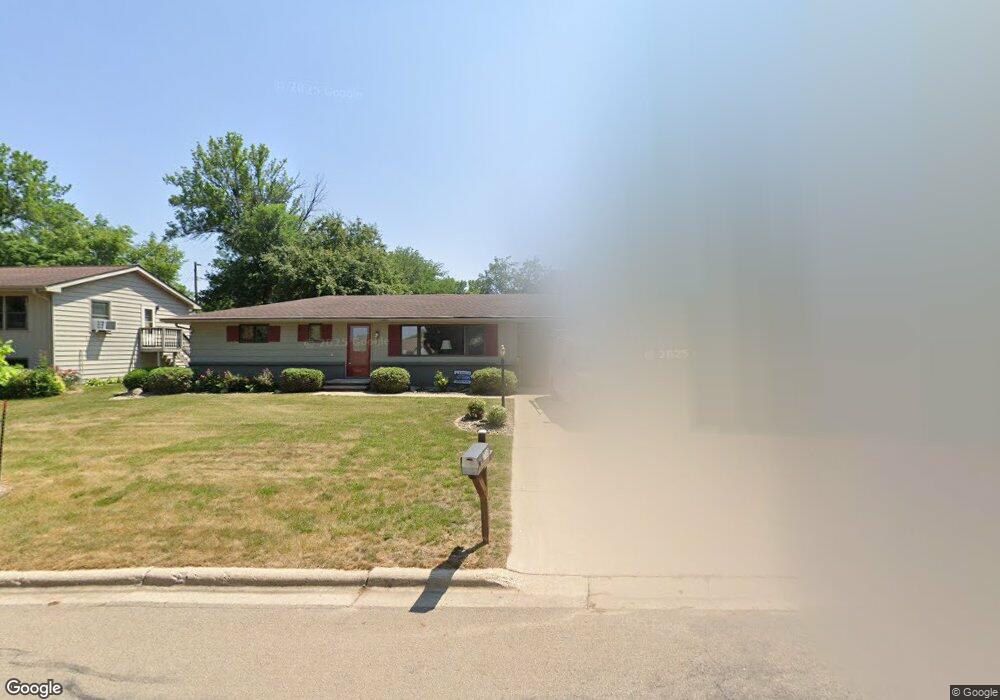 1705 Plainview Ln, Albert Lea, MN 56007 - photo 1