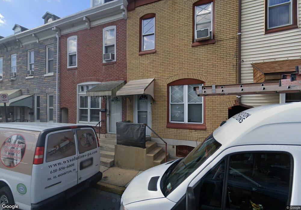 322 Carpenter St, Reading, PA 19602 - photo 1