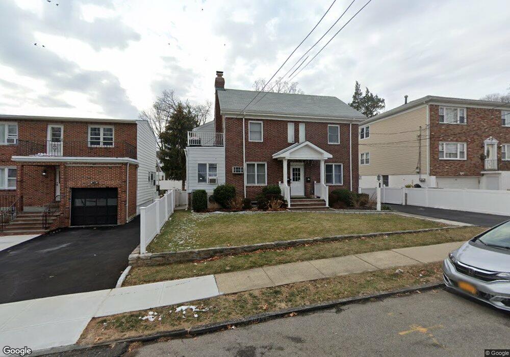 148 Ramsey Ave, Yonkers, NY 10701 - photo 1
