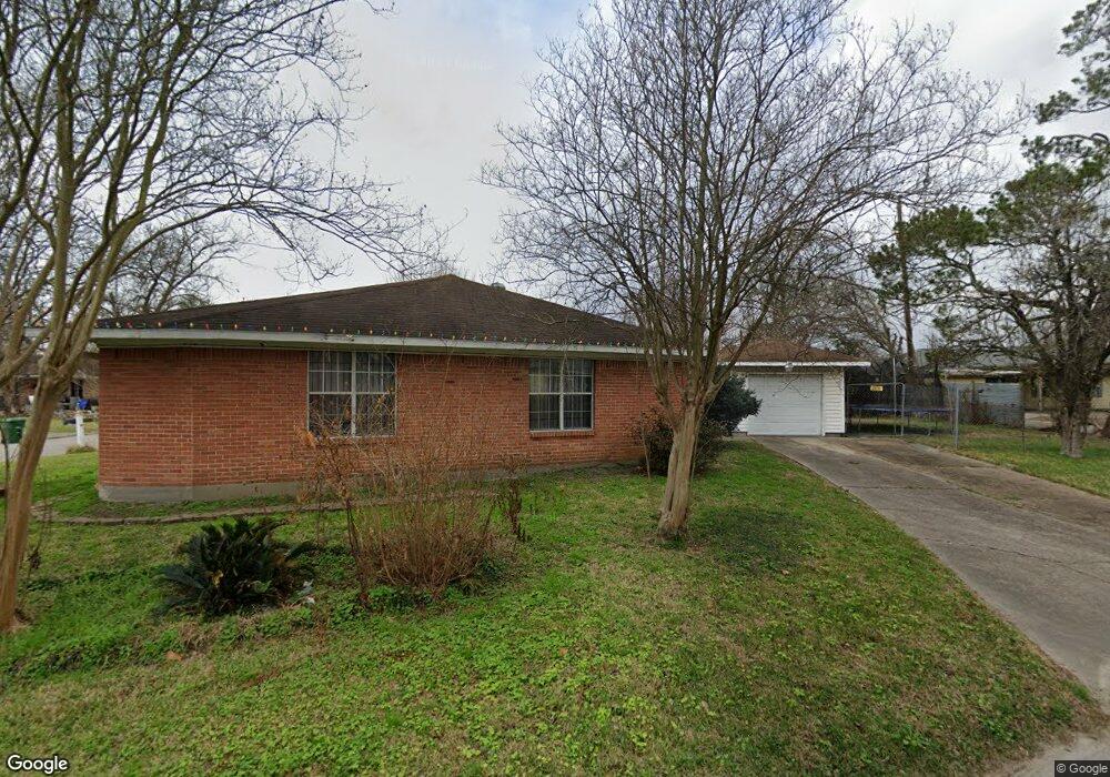 2935 Trenton Rd, Houston, TX 77093 - photo 1