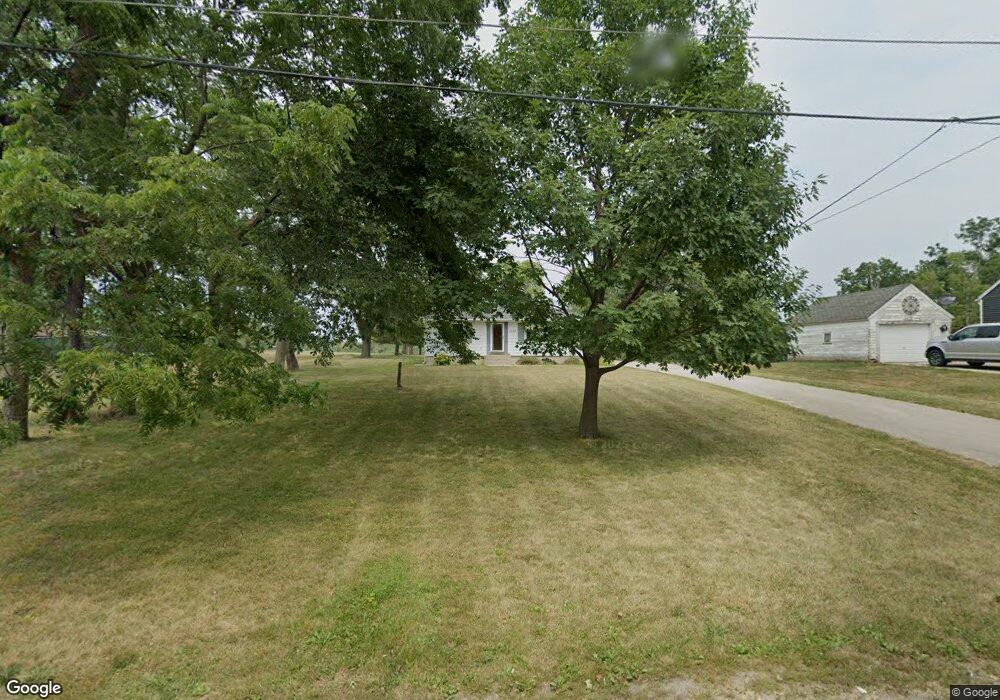 1030 Summit Ave SW, Cedar Rapids, IA 52404 - photo 1