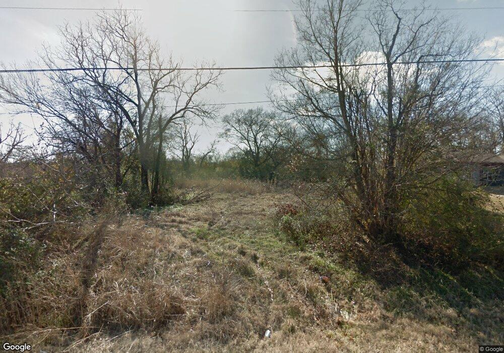 515 Lee St, Bonham, TX 75418 - photo 1