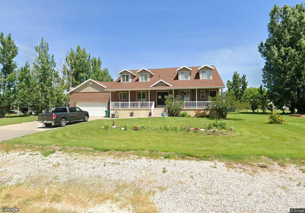 5752 W 4350 S, Hooper, UT 84315 - photo 1