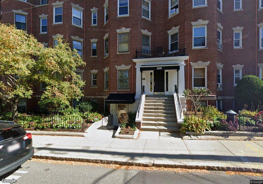 369 Tappan St unit 14, Brookline, MA 02445 - photo 1