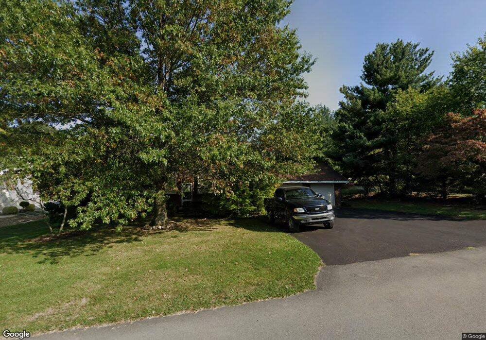 5690 Oakwood Dr, Mercersburg, PA 17236 - photo 1