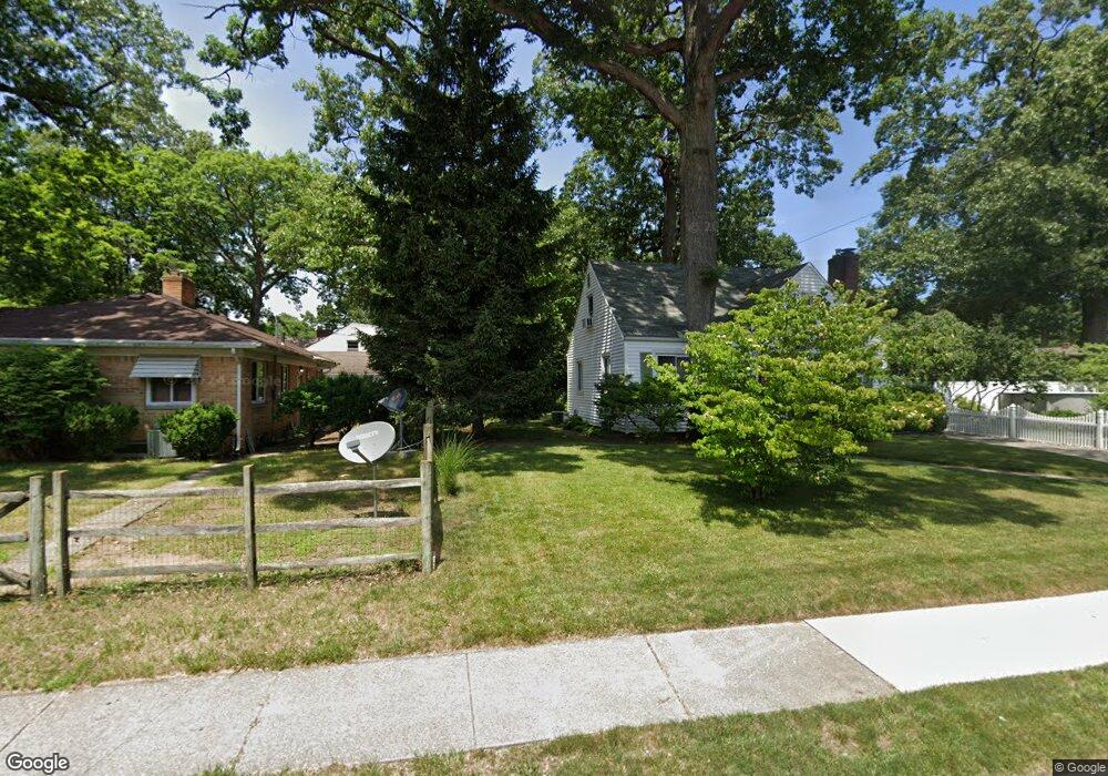 4304 Grantley Rd, Toledo, OH 43613 - photo 1