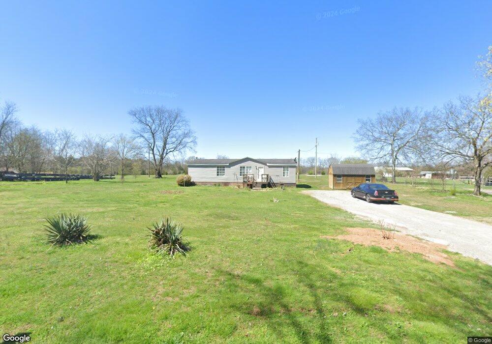 1514 Richardson Rd, Lewisburg, TN 37091 - photo 1
