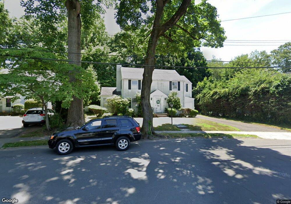 31 Crystal St, Harrison, NY 10528 - photo 1