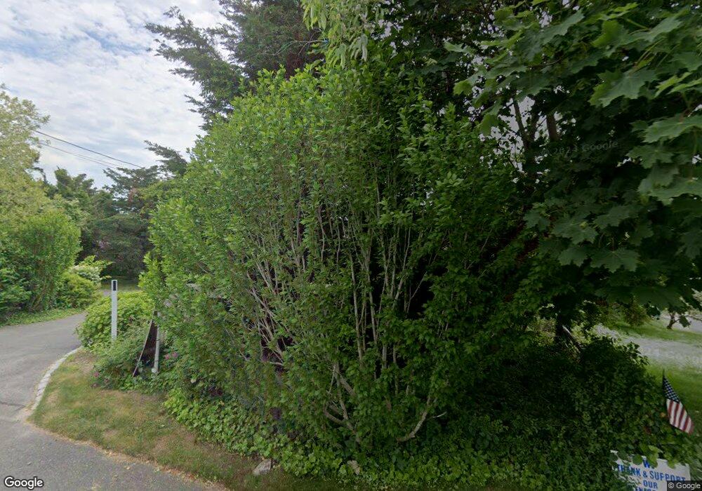 39 Salten Point Rd, Barnstable, MA 02630 - photo 1