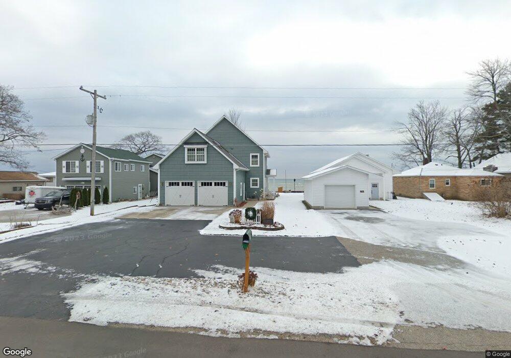 324 N Huron Rd, Au Gres, MI 48703 - photo 1