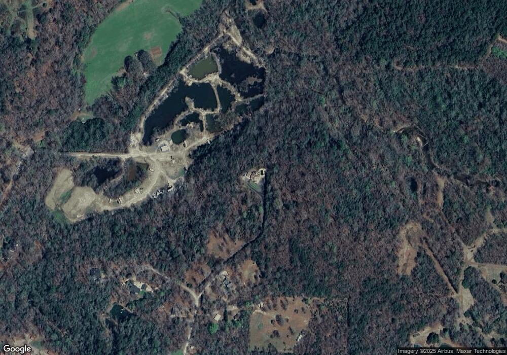 422 Whiskey Still Dr, Cleveland, GA 30528 - photo 1