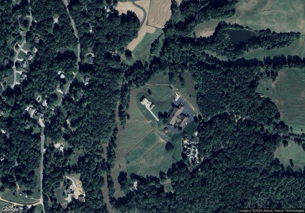 3985 Clarks Bridge Rd, Gainesville, GA 30506 - photo 1