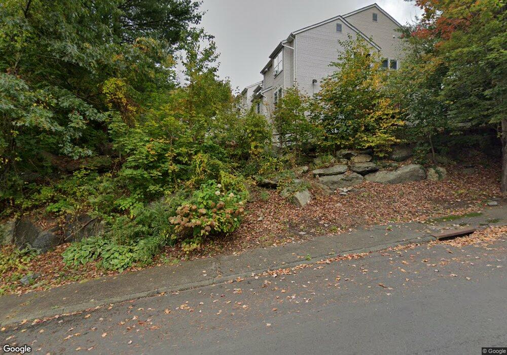 25 Deerwood Ln unit 9, Waterbury, CT 06704 - photo 1