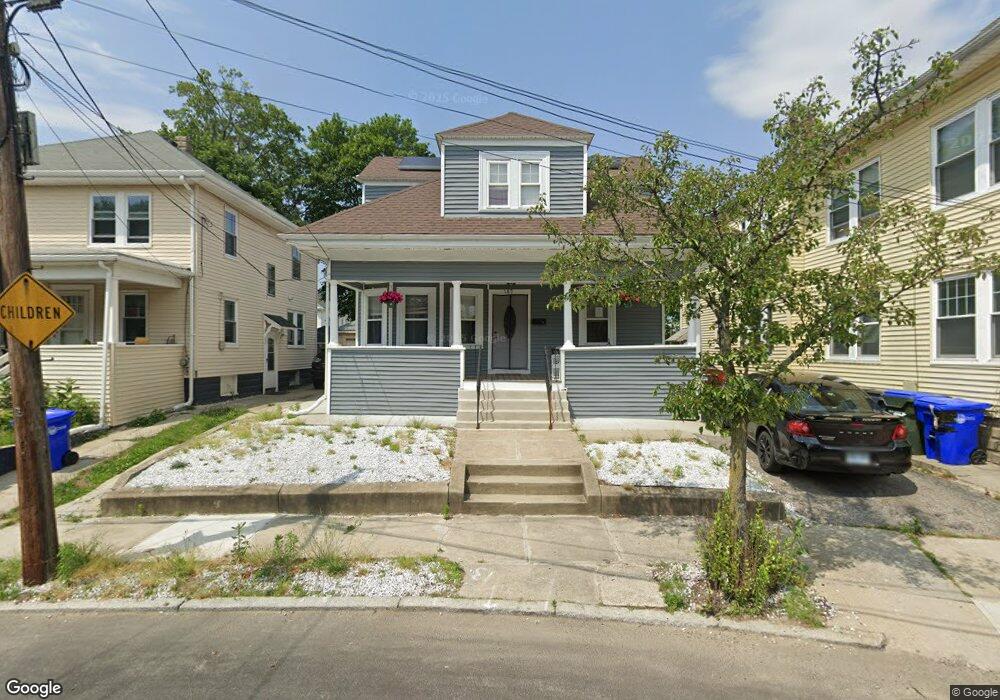 185 Rutherglen Ave, Providence, RI 02907 - photo 1